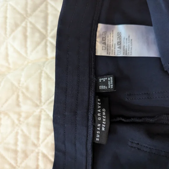 🌲Susan Graver Weekend Crop pants Size XS - Picture 9 of 9